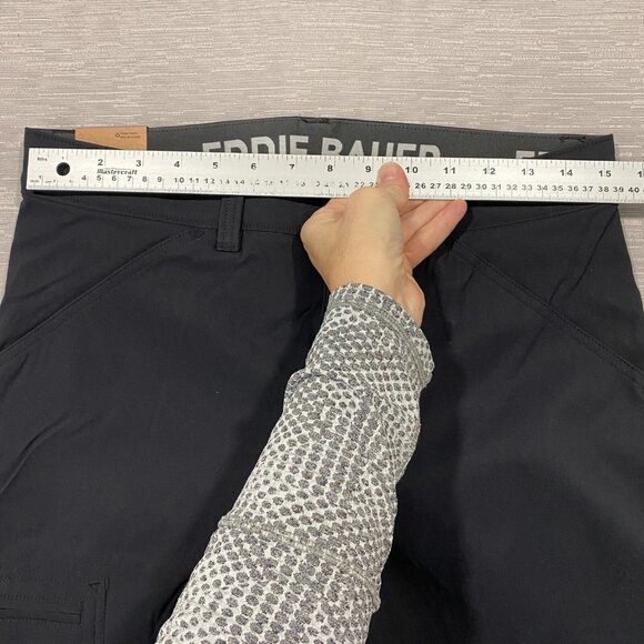 Eddie Bauer Fleece Lined Tech Pants Mens 30 x 32 Black Water Repellent Insulated - Picture 7 of 12